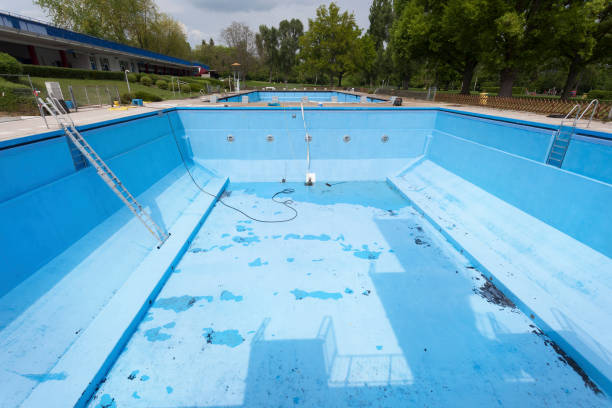 Best Professional water damage repair  in Murrieta, CA